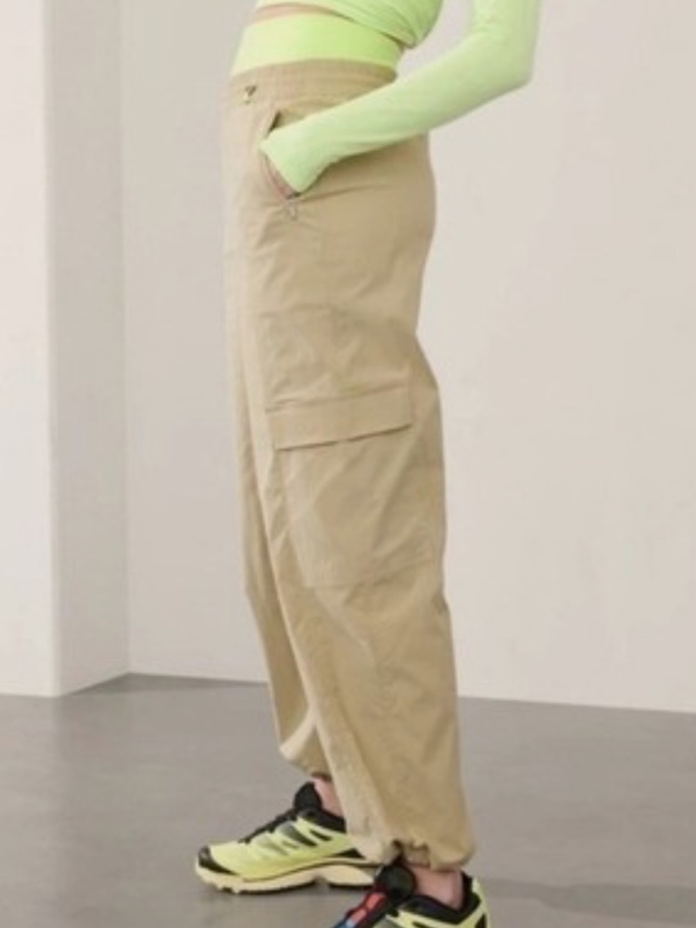 Athleta Cargo Utility Pants M